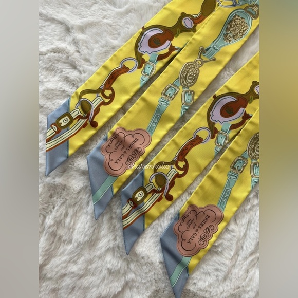 New! 💛 Set of two Hermes twilly 💛 Brides De Gala Appliqué Jaune Vif Vert Eau - Picture 3 of 4
